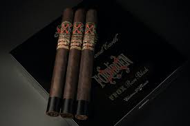Fuente Fuente OpusX Serie "Heaven and Earth" Rare Black Double Corona November 2023 Release
