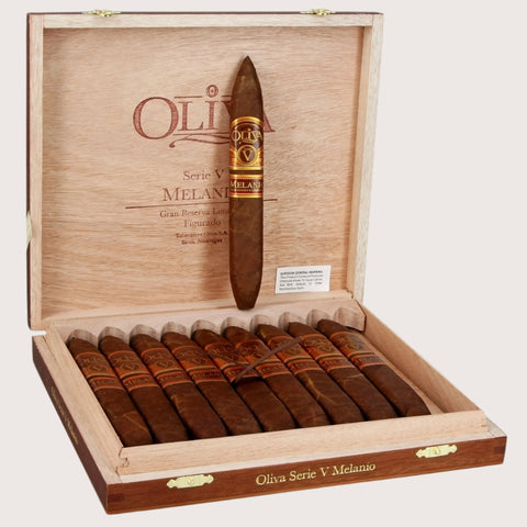 Oliva Melanio V - Figurado Cigars