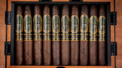 La Flor Dominicana Andalusian Bull 10th Anniversary Maduro